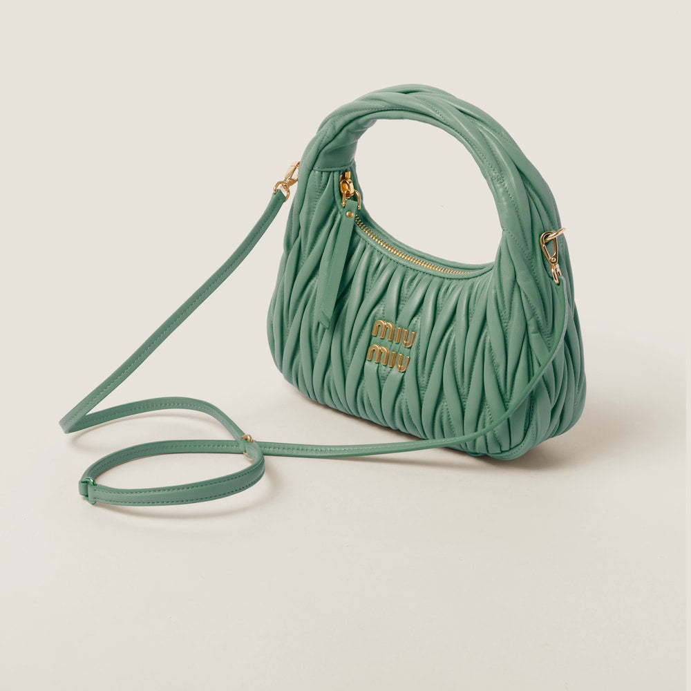 ワンダー マテラッセレザー ホーボーバッグ