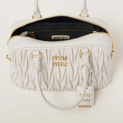 アルカディ マテラッセレザー バッグ ミディアム