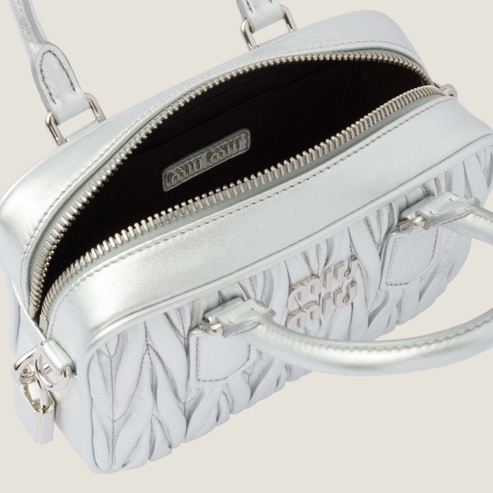 アルカディ マテラッセレザー バッグ スモ一ル