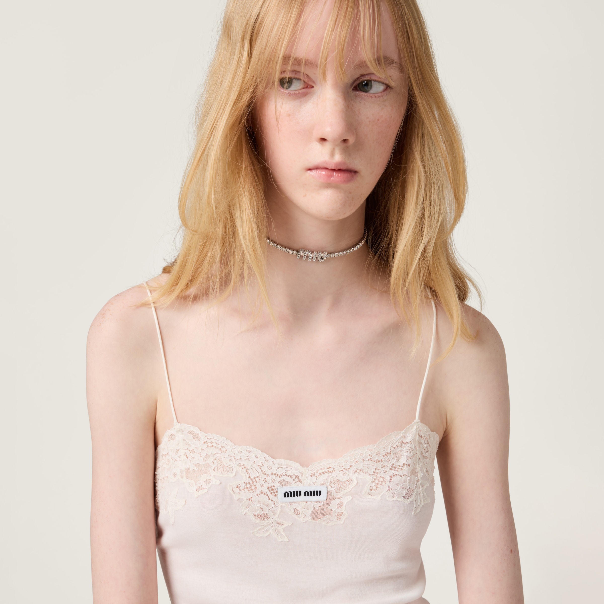 ミュウミュウ MIUMIU クリスタル ネックレス