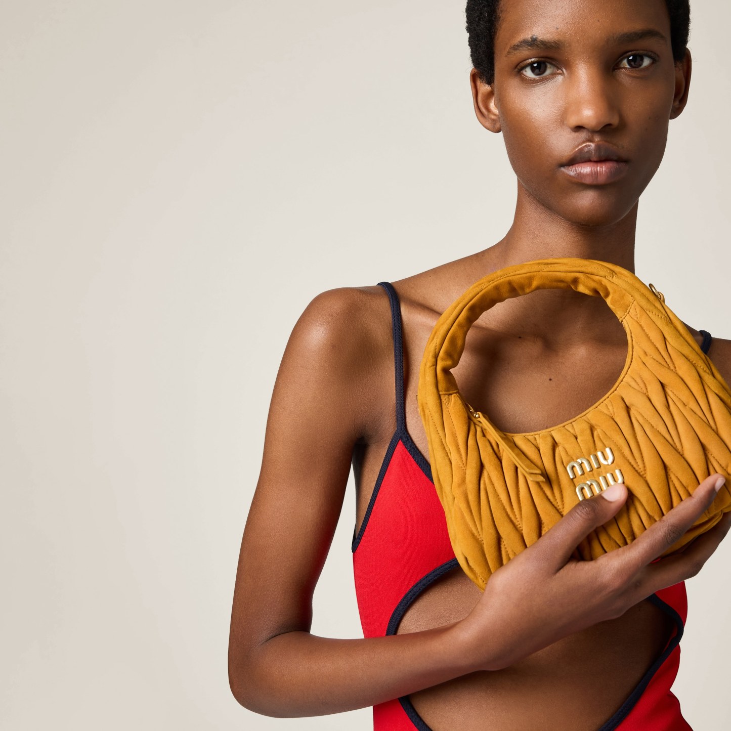 ワンダー マテラッセスエード バッグ スモール