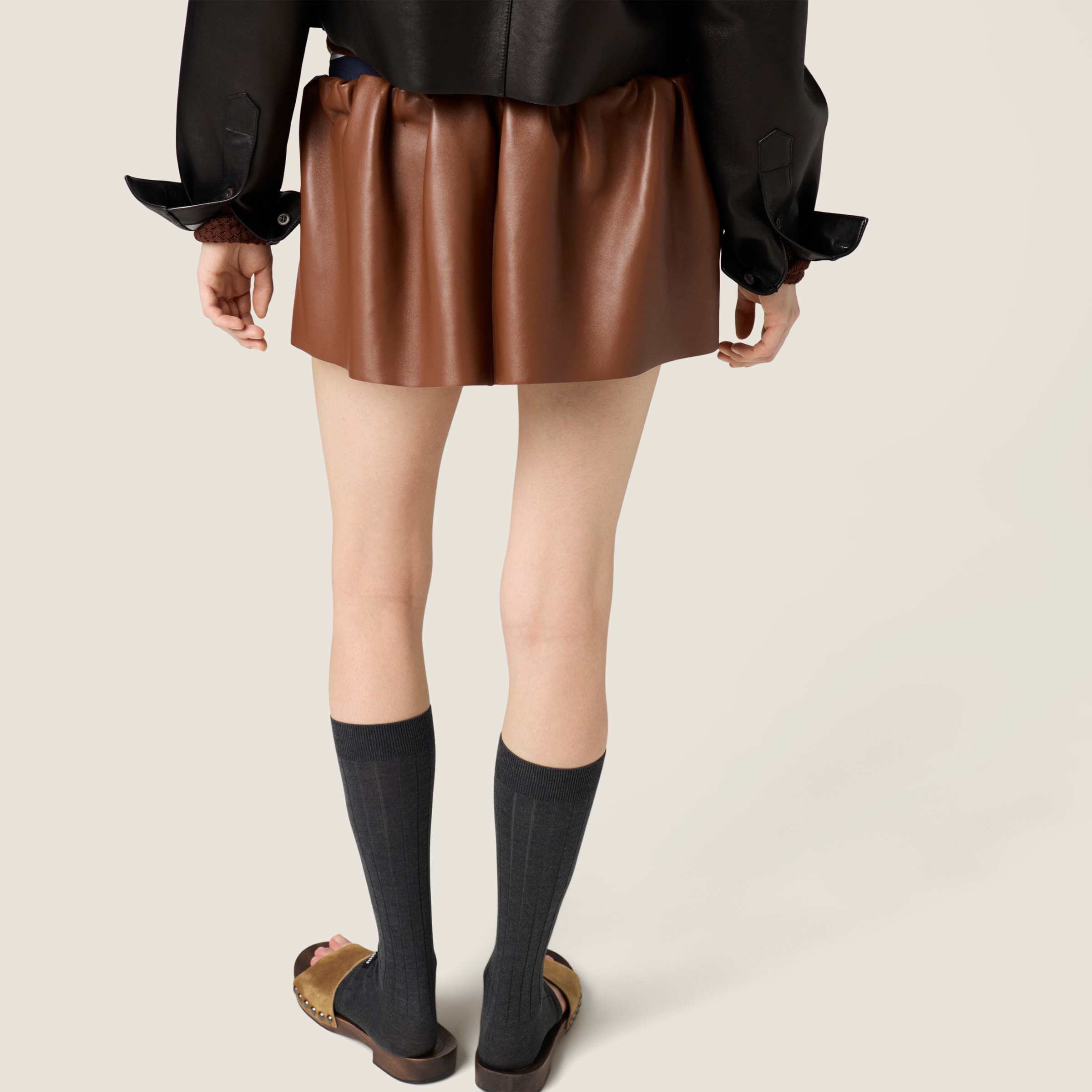 プランジェ ナッパレザー ミニスカート