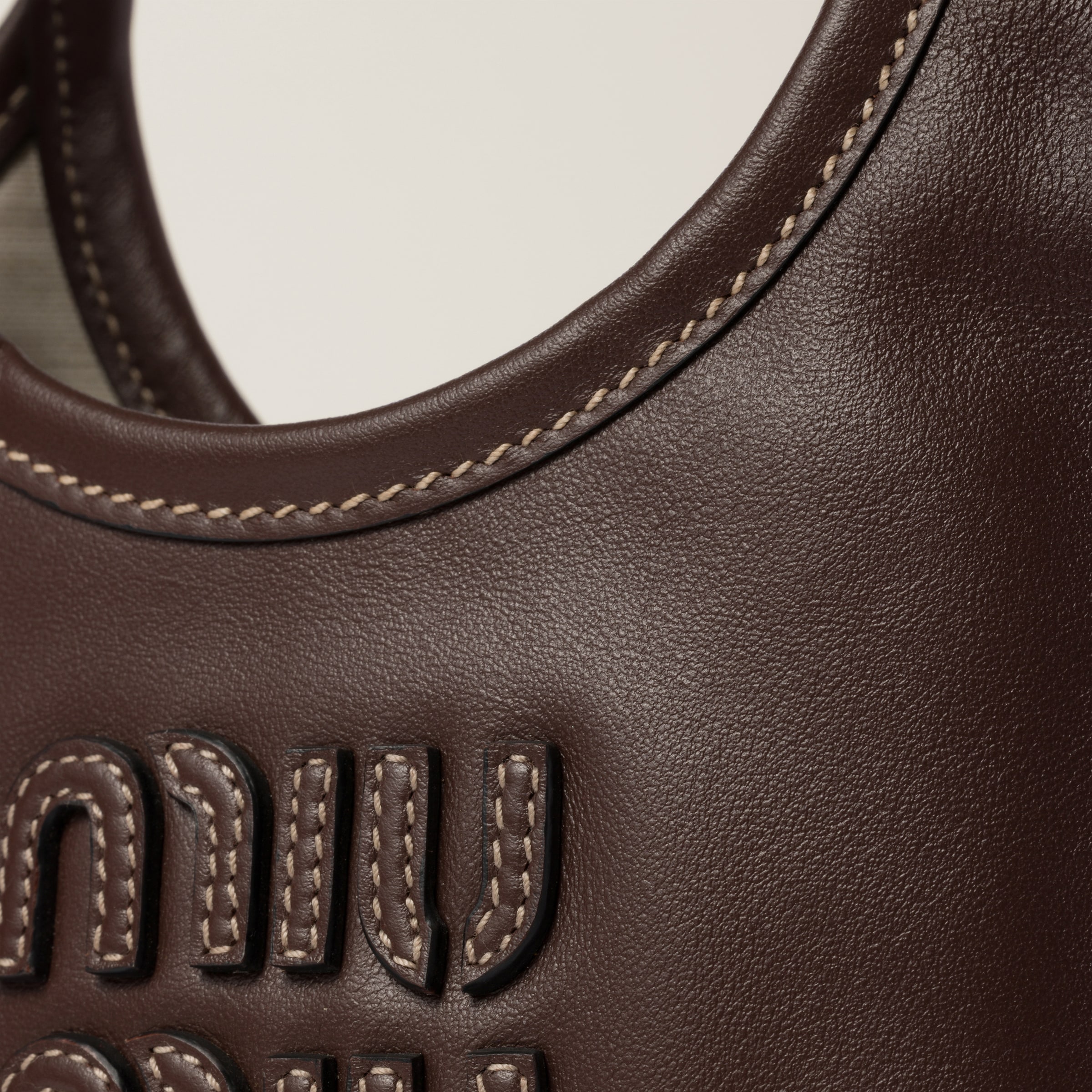 アイビー レザー ハンドバッグ