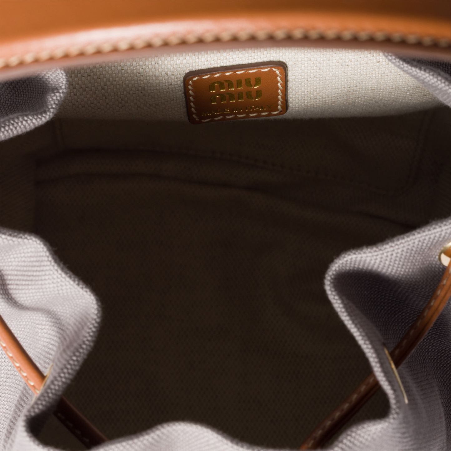 キャンバスxレザー バックパック  サイズ：22cm×18cm×11.5cm