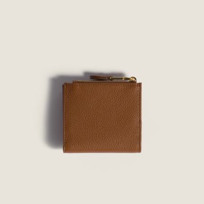 ミュウミュウ（MIU MIU） レザー 財布 カラー: コニャックブラウン