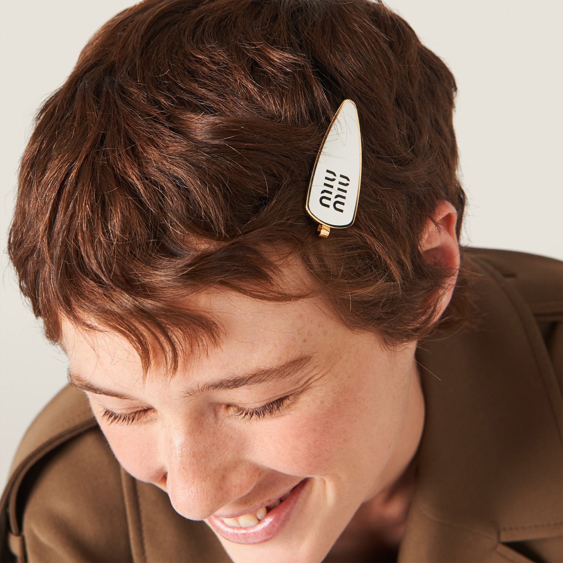 エナメルメタル ヘアクリップ