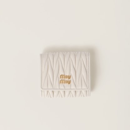 マテラッセレザー 財布