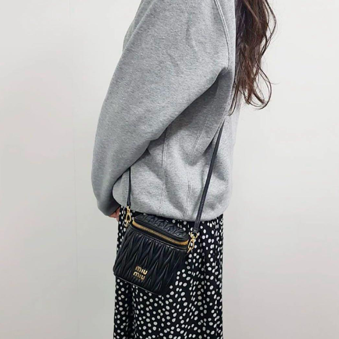 ナッパレザー・マトラッセ マイクロバッグ