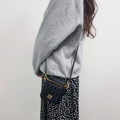 ナッパレザー・マトラッセ マイクロバッグ