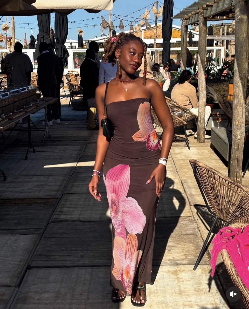 Ladies' white strapless dress