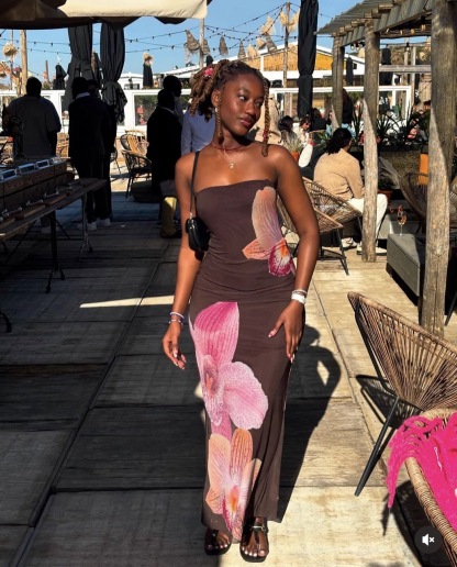 Ladies' white strapless dress