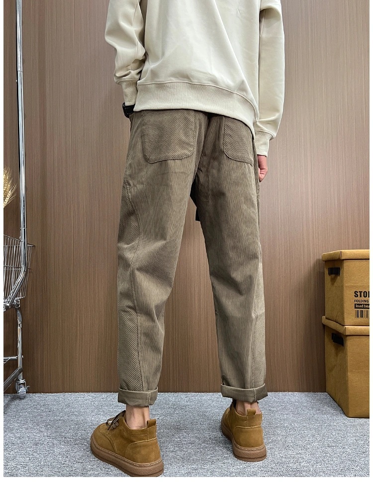 英倫風 秋冬款燈芯絨長褲 小腳設計 時尚休閒 直筒褲