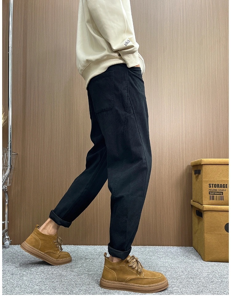 英倫風 秋冬款燈芯絨長褲 小腳設計 時尚休閒 直筒褲