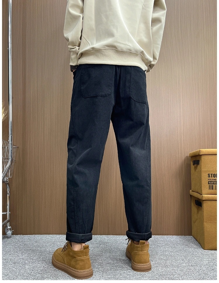 英倫風 秋冬款燈芯絨長褲 小腳設計 時尚休閒 直筒褲