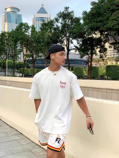 DK 復古風 美式T恤 寬鬆純棉 「條形碼」 圓領短袖