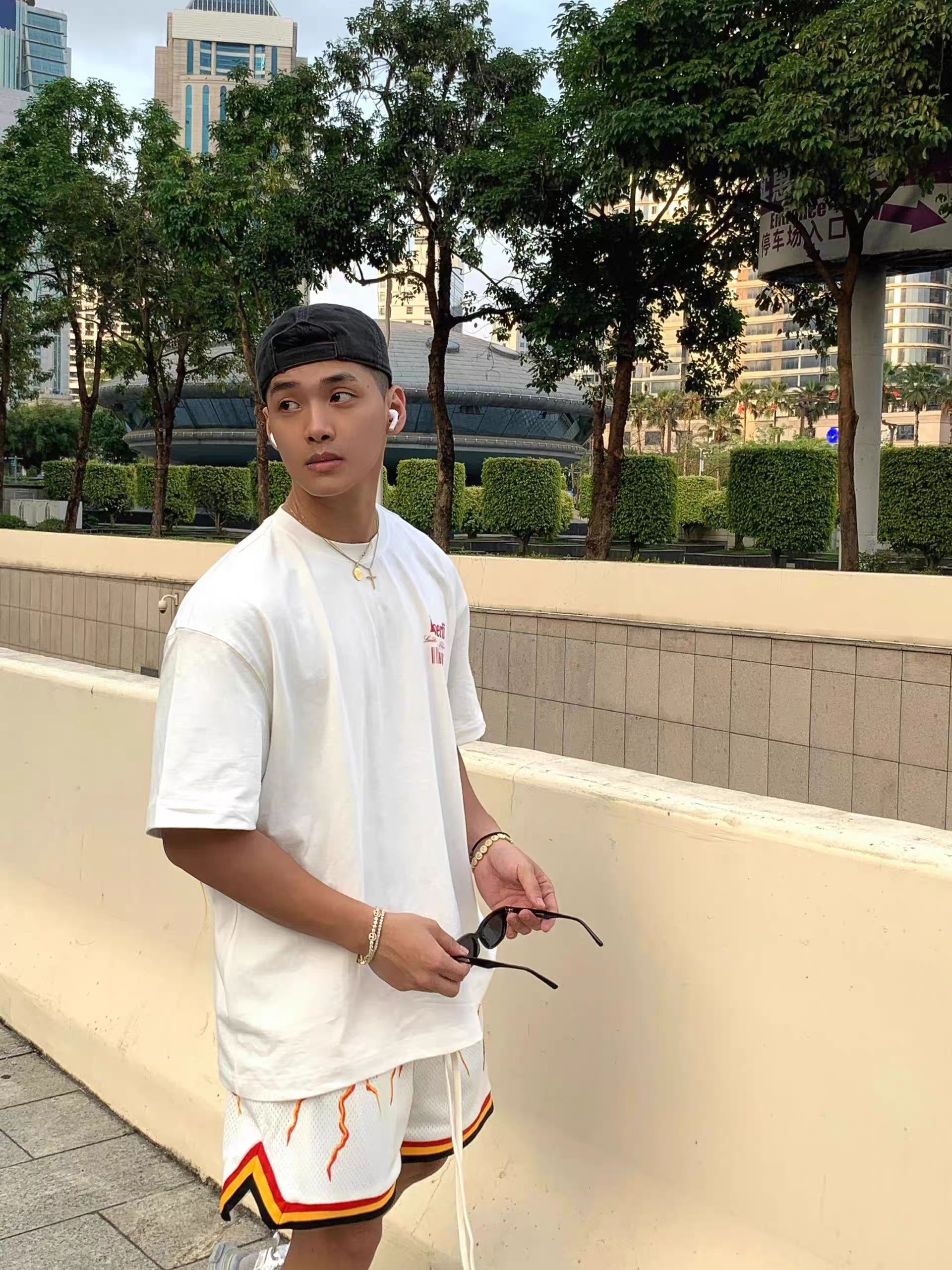 DK 復古風 美式T恤 寬鬆純棉 「條形碼」 圓領短袖