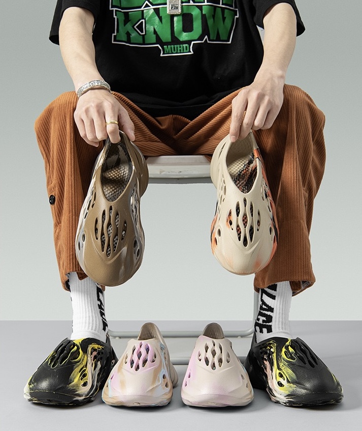 「外星人」外穿拖鞋 沙灘鞋 染色洞洞鞋 EVA材質 軟底 透氣