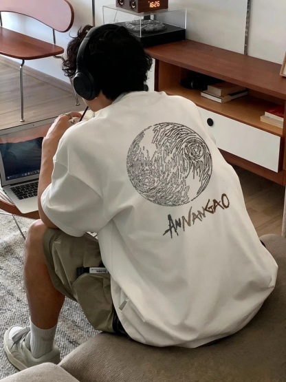 美式潮流「黑色星球」圓領TEE 純棉親膚 重磅260G 寬鬆版型