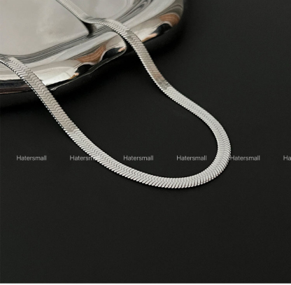 AH 鈦鋼項鍊 男士方形蛇骨鏈素鏈 簡約高級百搭 寬4MM