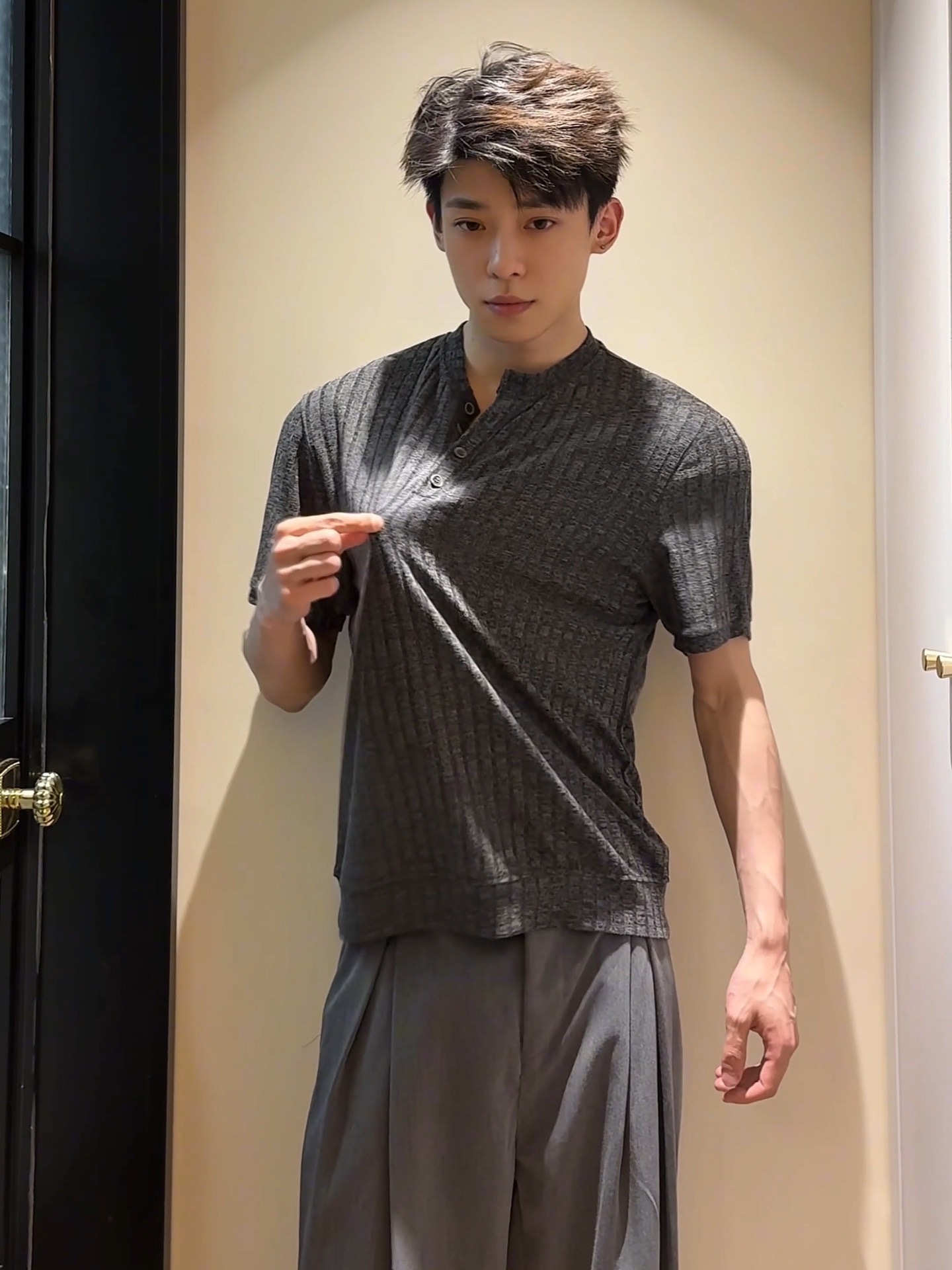 HT 男士亨利領上衣 痞帥老錢風 輕奢針織 透氣涼感 正肩TEE 
