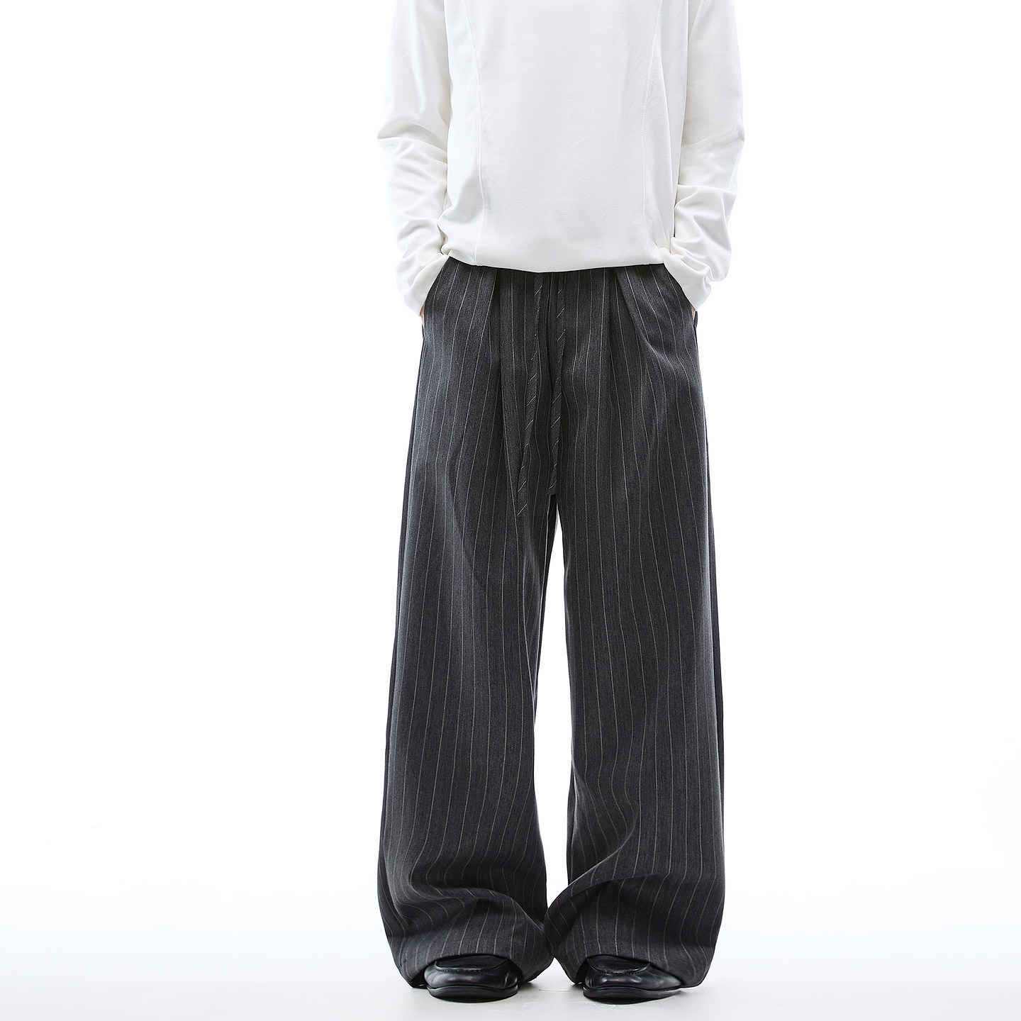 山本褲 復古老錢風 A字寬鬆直筒版型 亞麻西褲