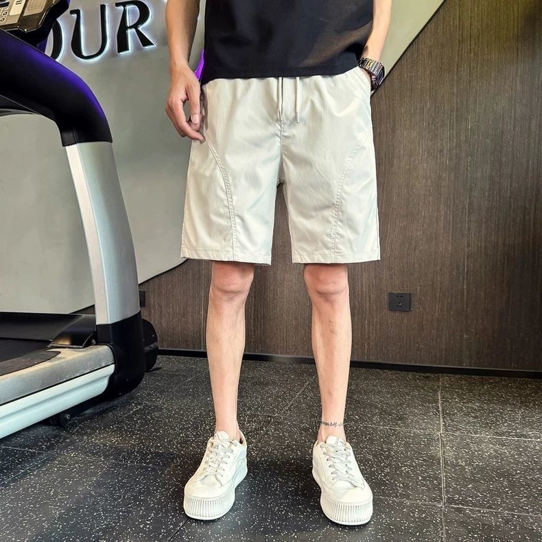 HT 美式涼感斜切運動短褲 速乾防水 休閒百搭
