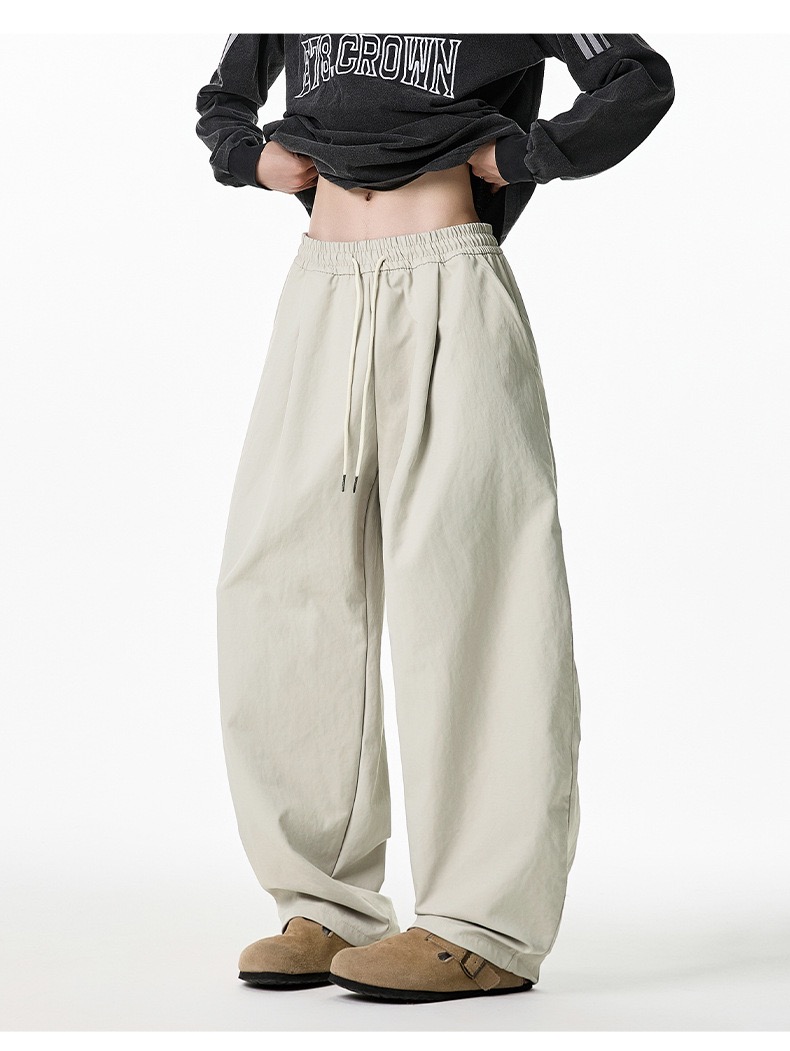 HT 涼感打褶彎刀長褲 寬鬆直筒設計 遮肉顯瘦百搭