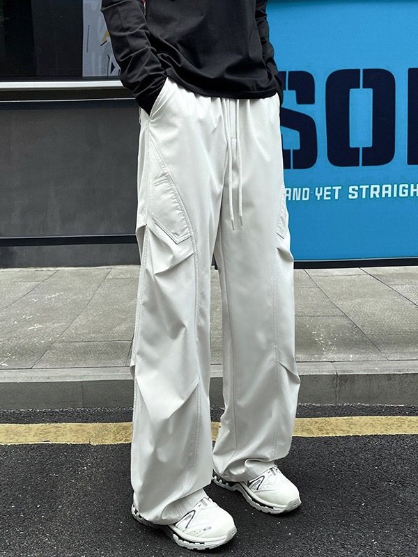 MAN 日系褶皱彎刀褲 寬鬆直筒 鬆緊腰帶 休閒百搭｜多口袋