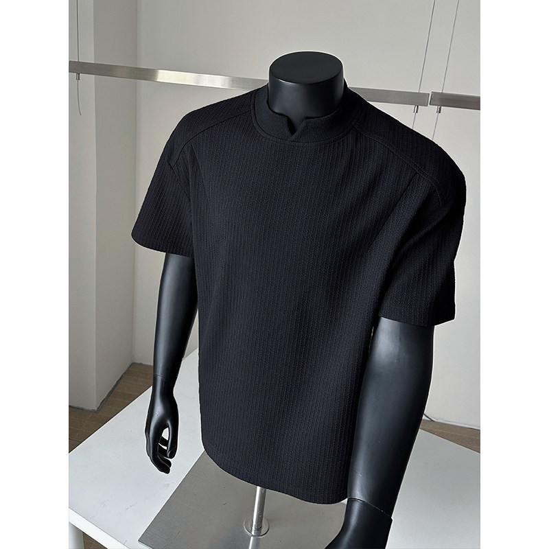 MAN 港風素面TEE 正肩設計 肌理感面料  小V領口