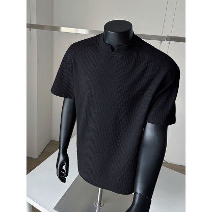 MAN 港風素面TEE 正肩設計 肌理感面料  小V領口