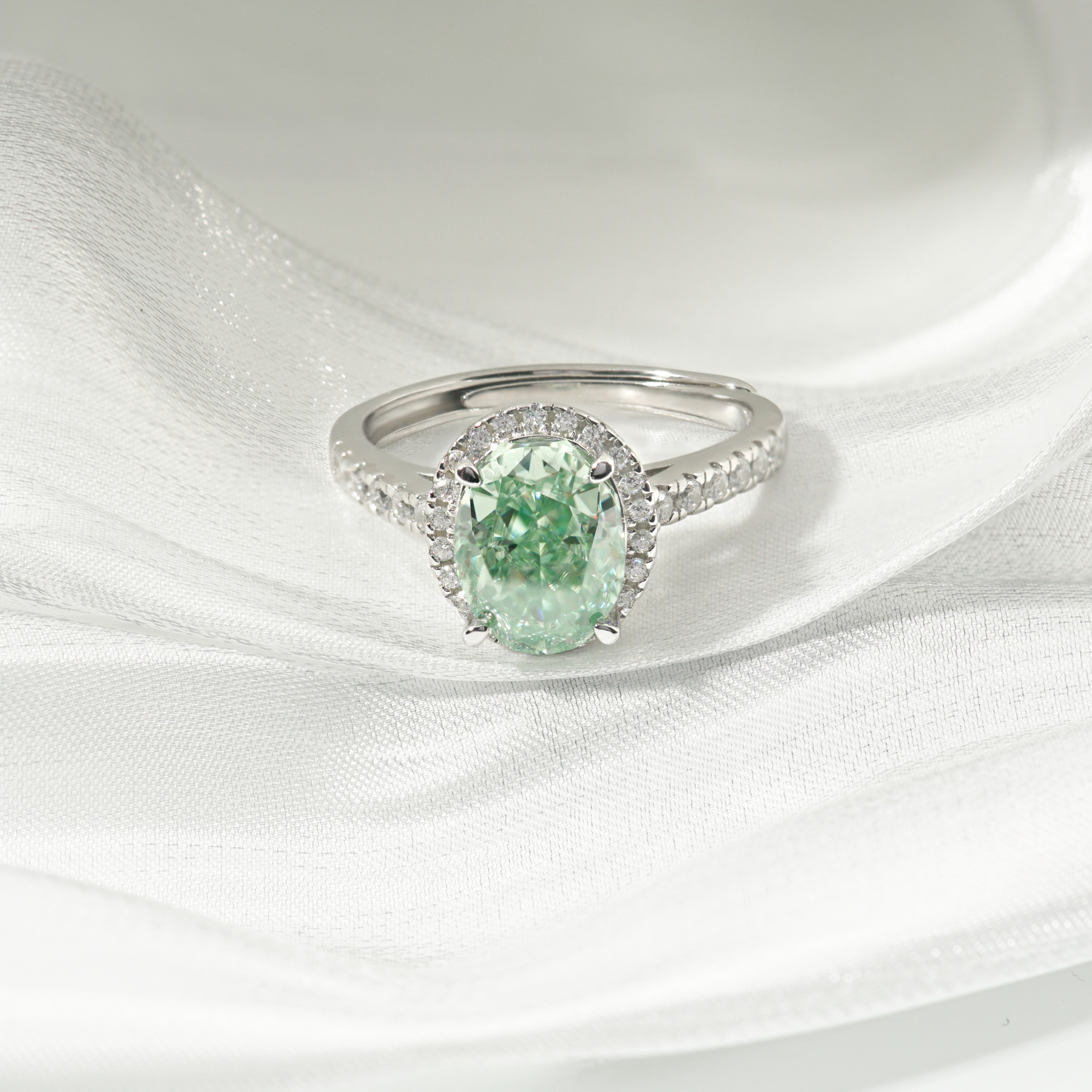 2ct Oval Synthetic Moissanite Refreshing Ring S925