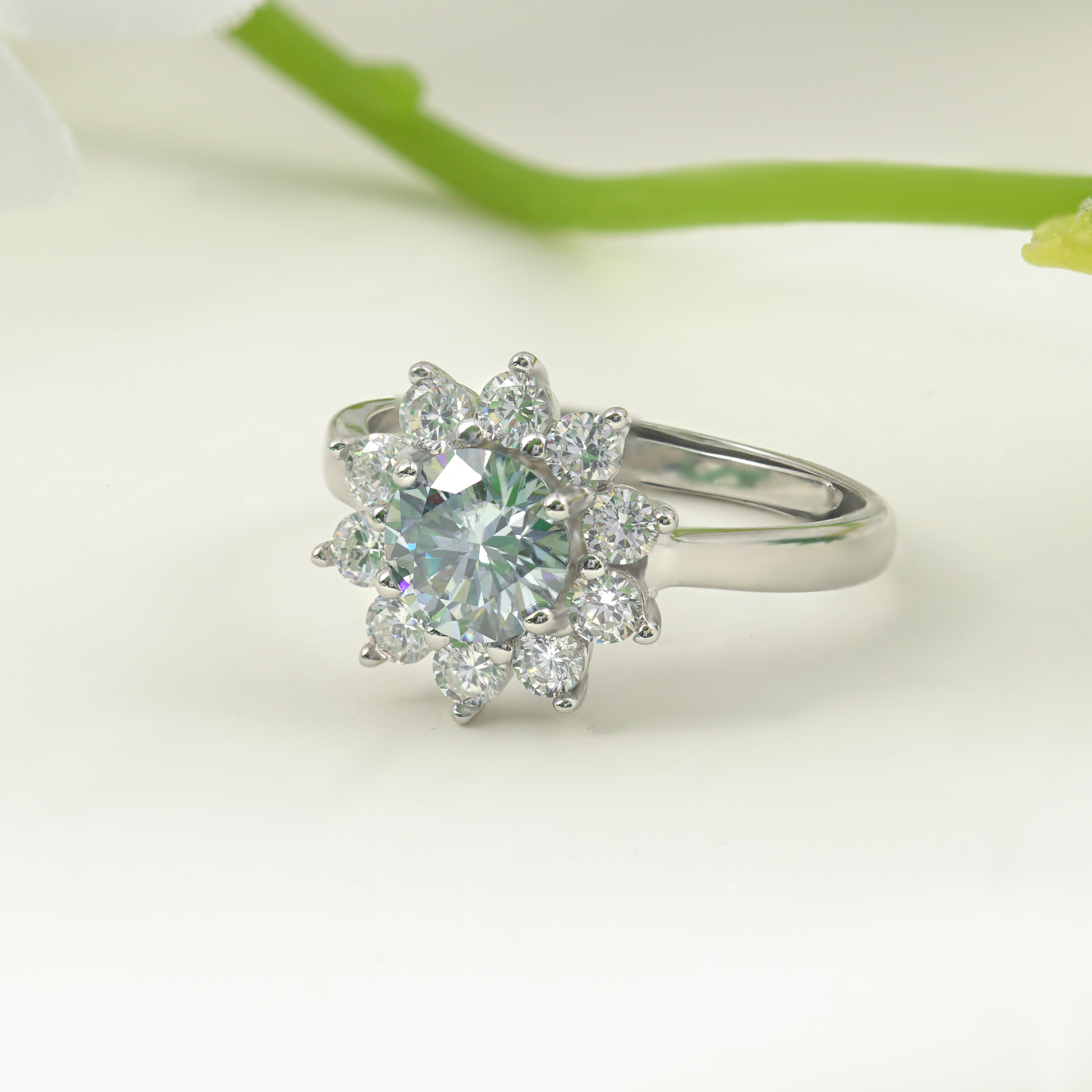 1ct Round Synthetic Moissanite Sunflower Ring S925