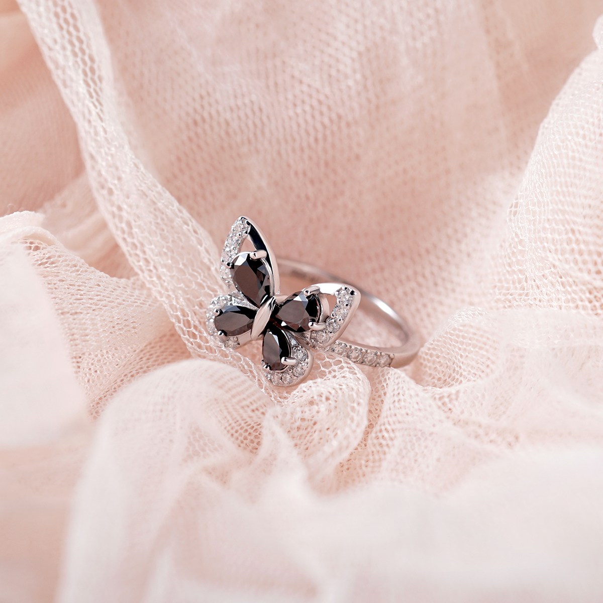 S925 Black Butterfly Pear Synthetic Moissanite Unique Ring