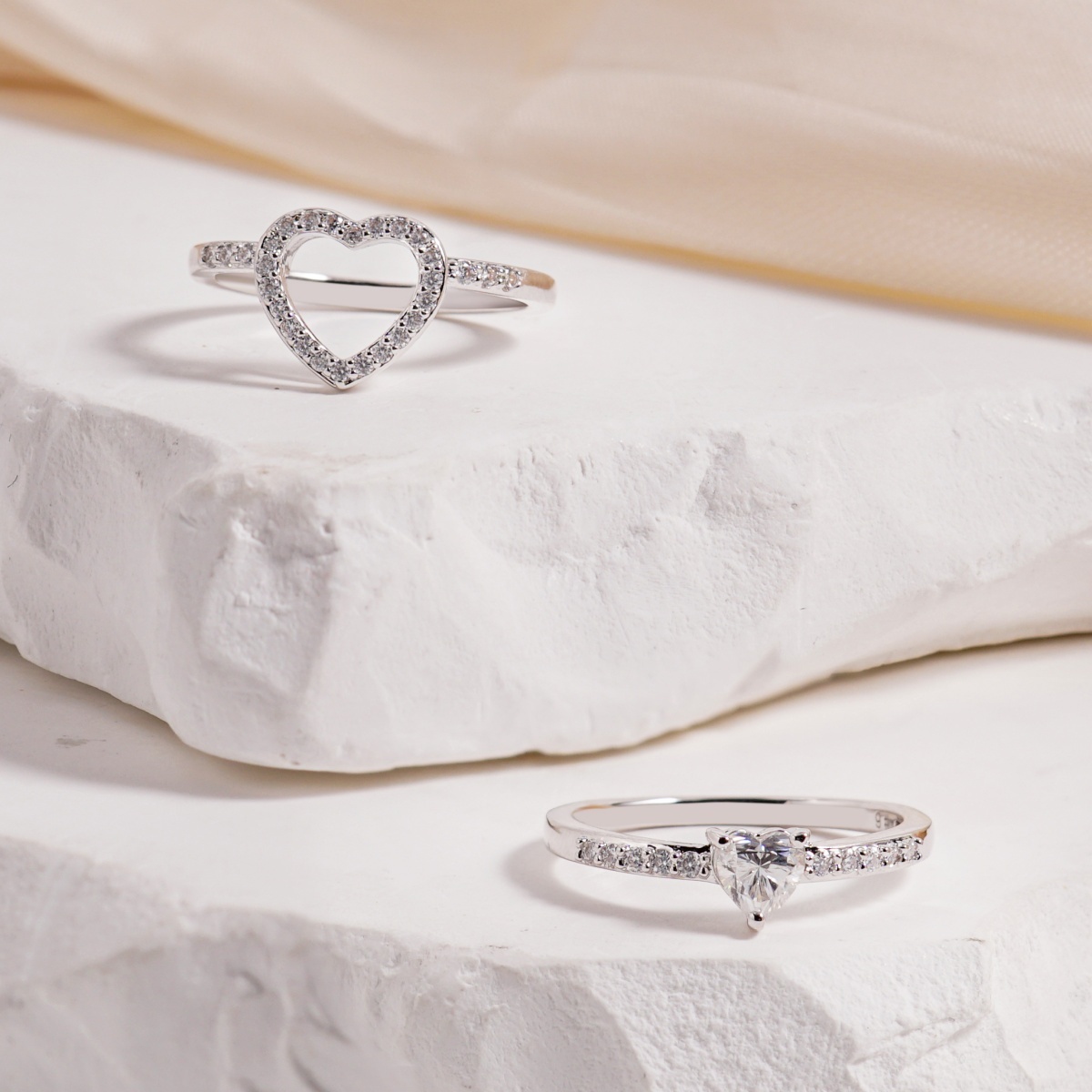 Halo Heart Cut Ring Set Heart Pair Stacking Ring Band D Color VVS Synthetic Moissanite Ring Jewelry Copper Band Wedding Band Engagement Ring Set Promise Ring Women's Ring for Engagement, Wedding Anniversary & Valentine's Day Gifts