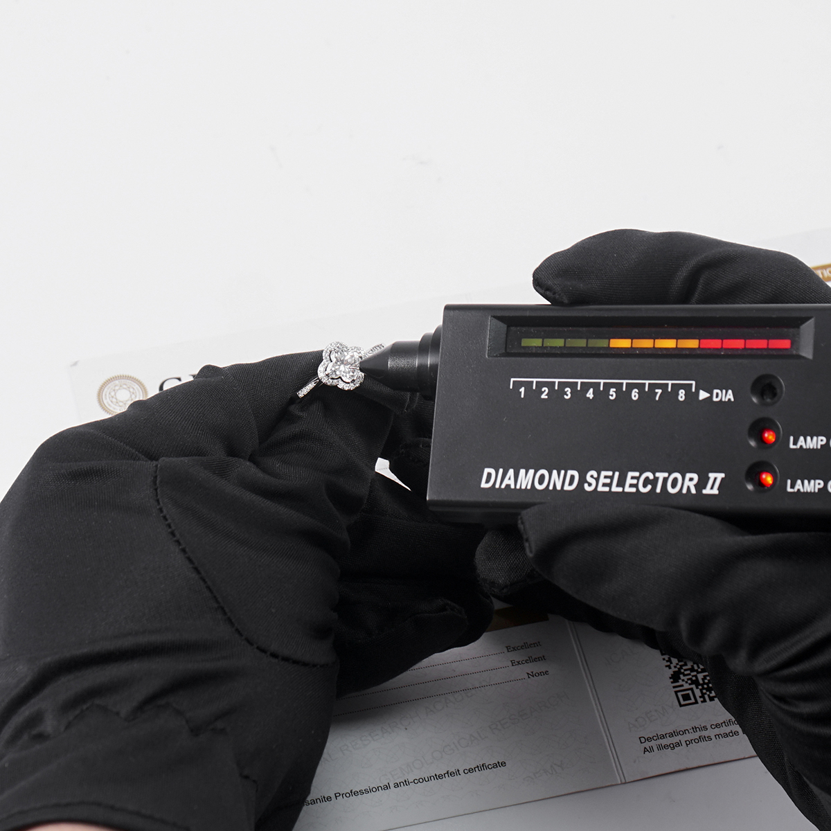 Delzzad Sparkling Adjustable Four-Leaf Clover Cluster Ring Lab-Created Moissanite Engagement Ring S925 Sterling Silver Moissanite Jewelry Perfect Gift