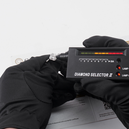 Delzzad Sparkling Adjustable Four-Leaf Clover Cluster Ring Lab-Created Moissanite Engagement Ring S925 Sterling Silver Moissanite Jewelry Perfect Gift