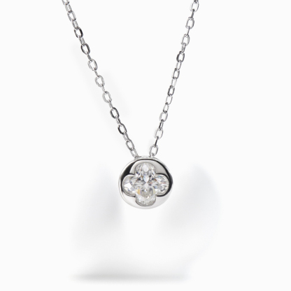 Delzzad 1ct Bloom Clover Cut Pendant Necklace Lab-Created Moissanite Necklace S925 Sterling Silver Moissanite Jewelry Engagement Wedding Anniversary Perfect Gifts
