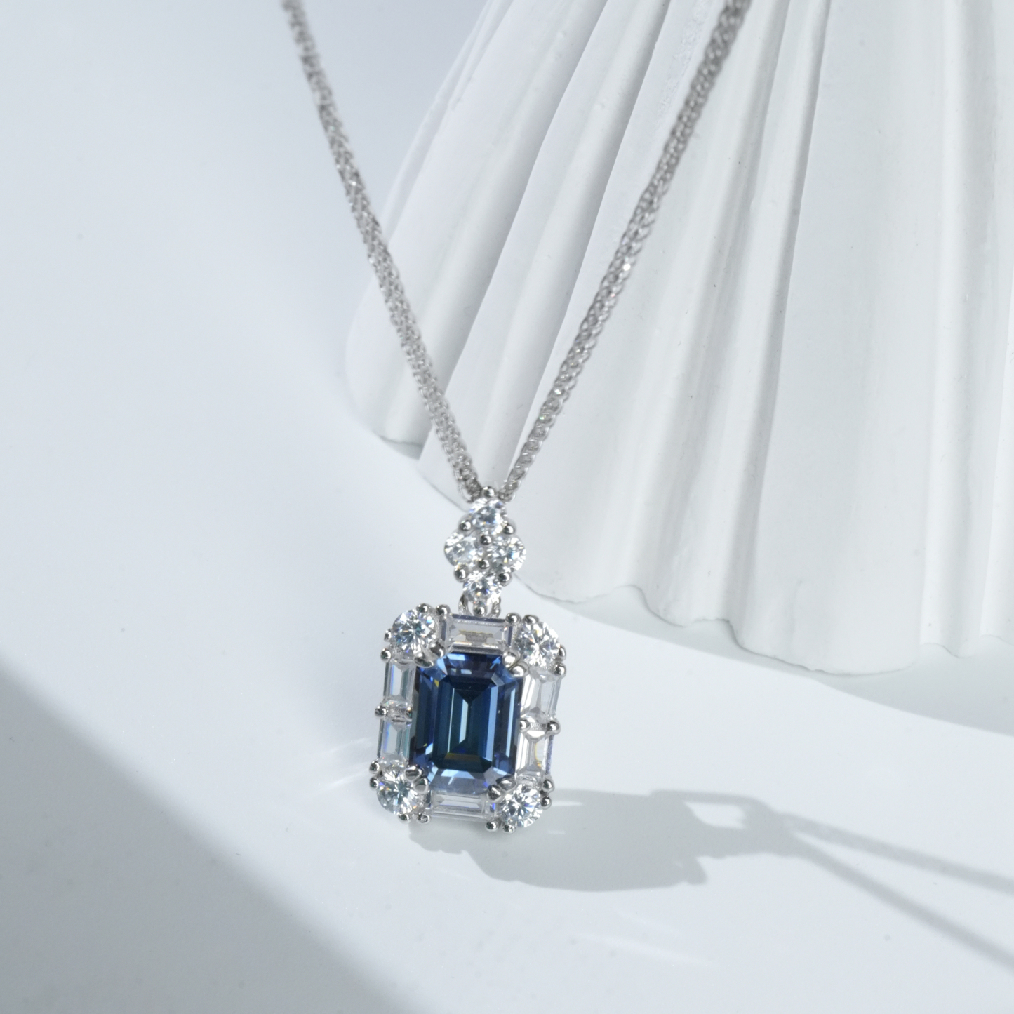 2ct Emerald Cut Synthetic Moissanite Glaring Pendant Necklace Chain S925