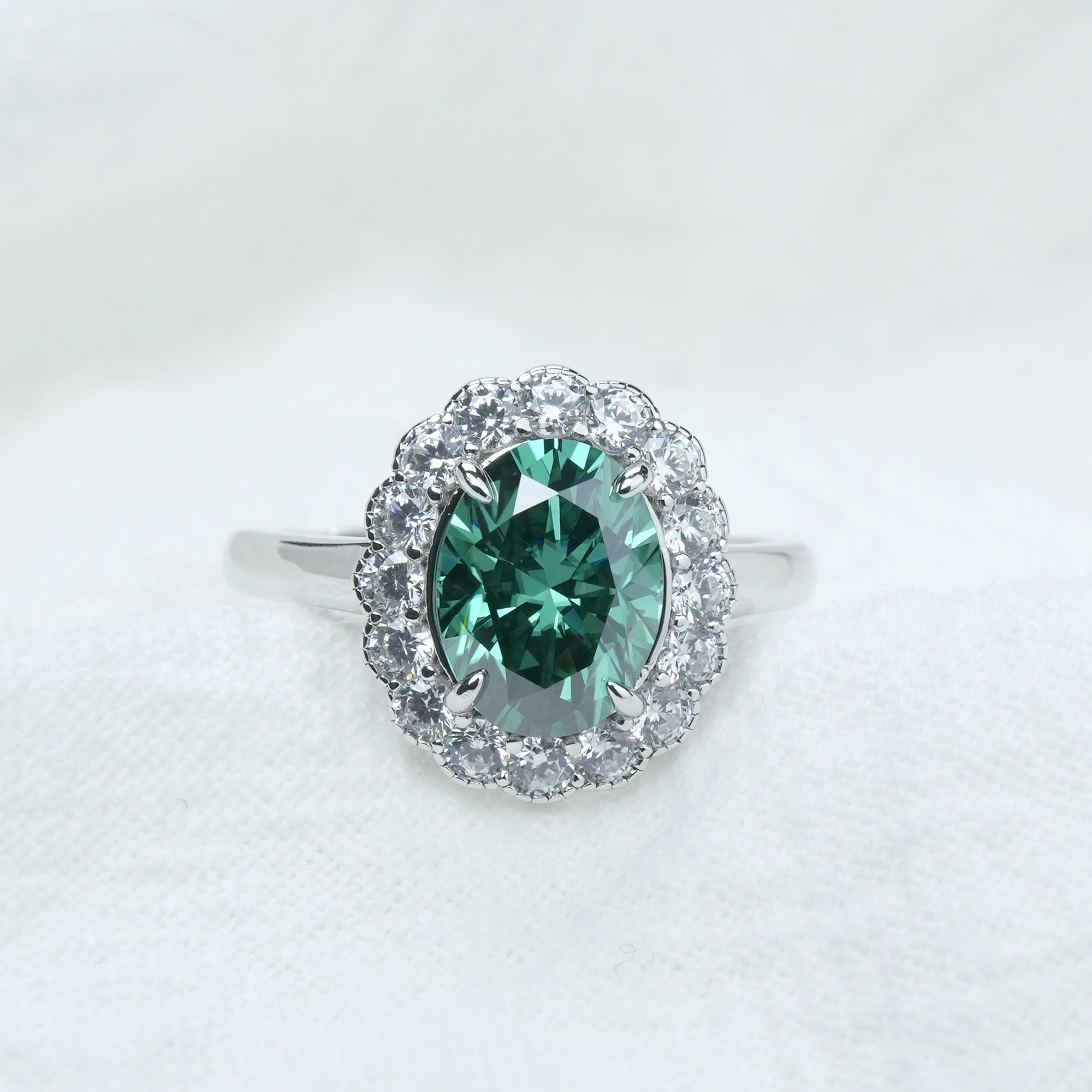 2ct Oval Synthetic Moissanite Sunflower Ring S925