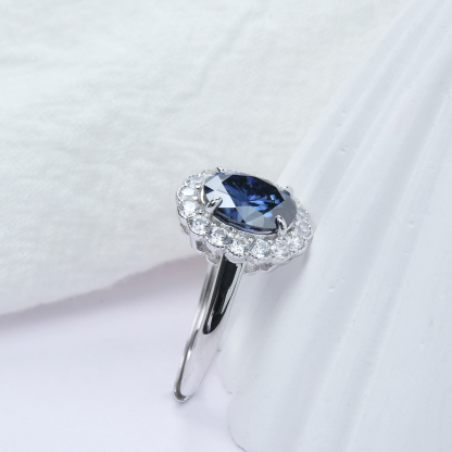 2ct Oval Synthetic Moissanite Sunflower Ring S925