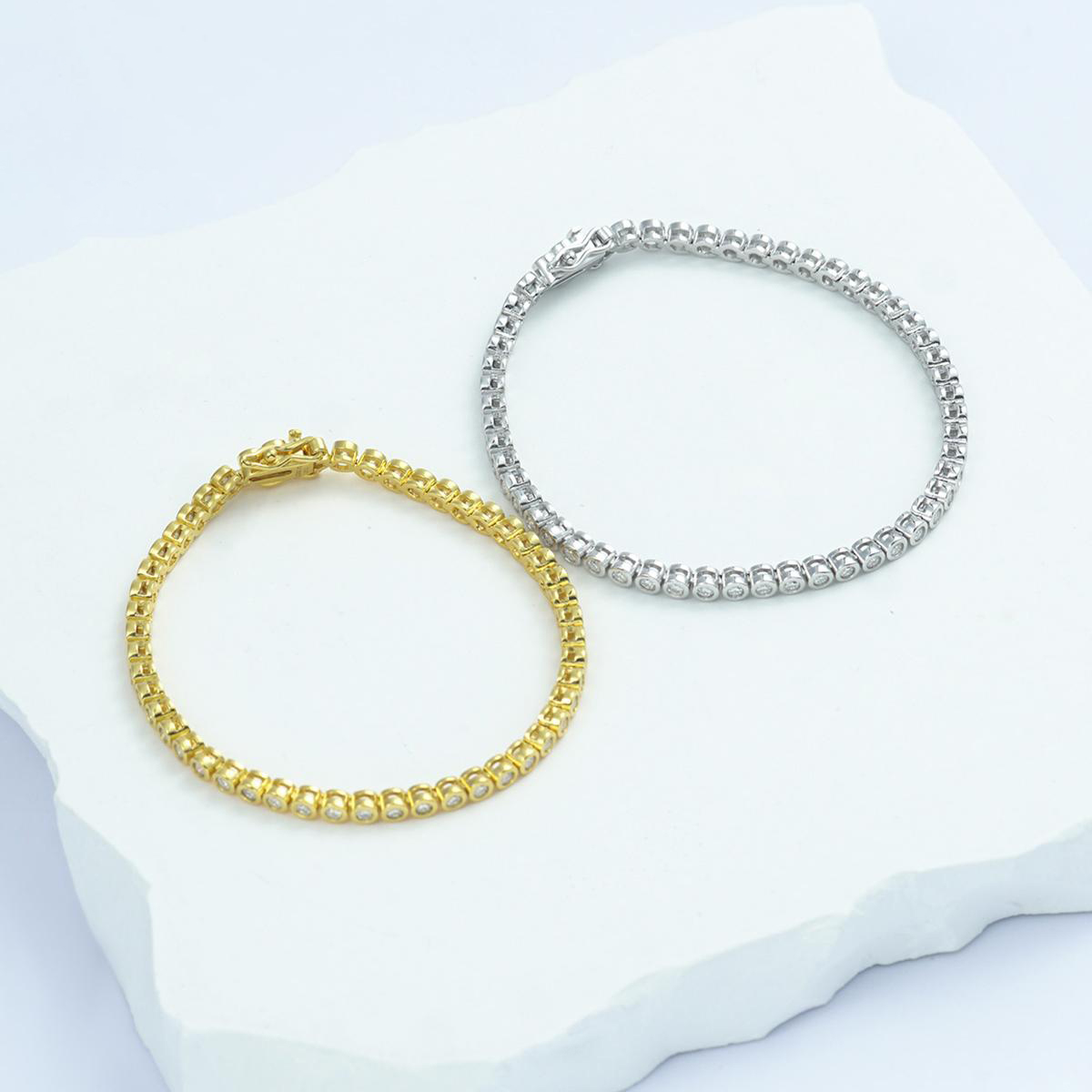 2mm VVS D Color S925 Sterling Silver Synthetic Moissanite Tennis Bracelet