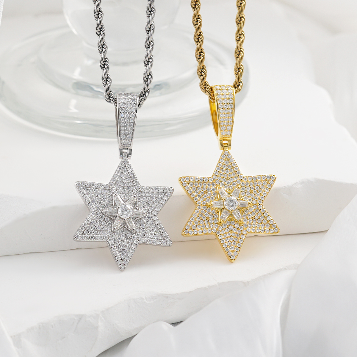 S925 D Color Synthetic Moissanite Unisex 2.2ct Round Trapezoid Cut Hexagram Necklace