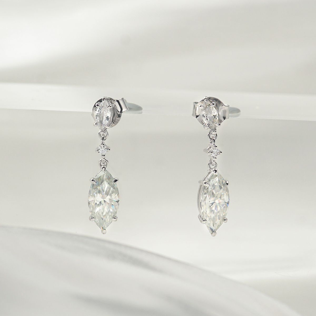 1ct Marquise Synthetic Moissanite Stud Earrings S925