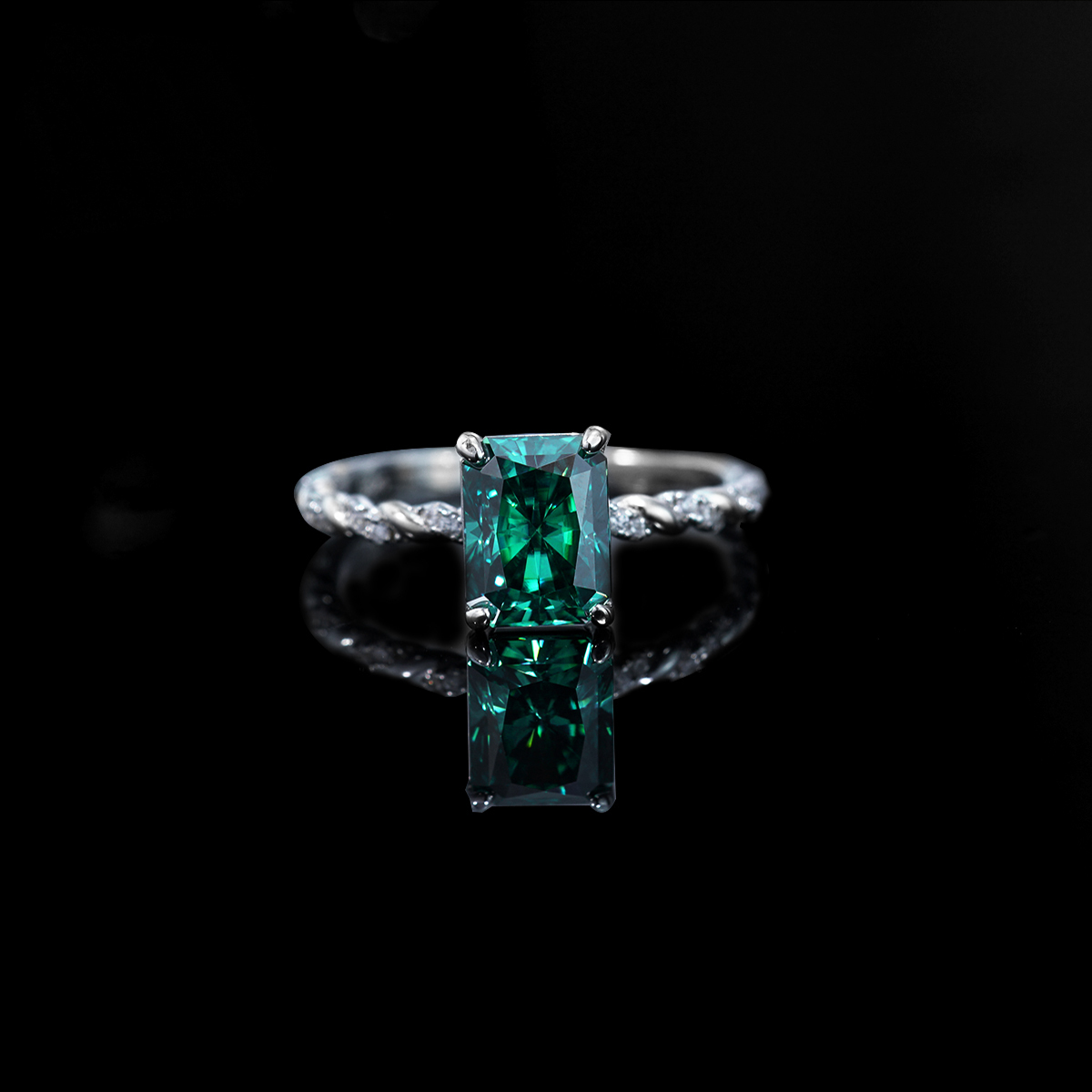 3ct Radiant Synthetic Moissanite Solitaire Twist Band Ring In 925 Sterling Silver