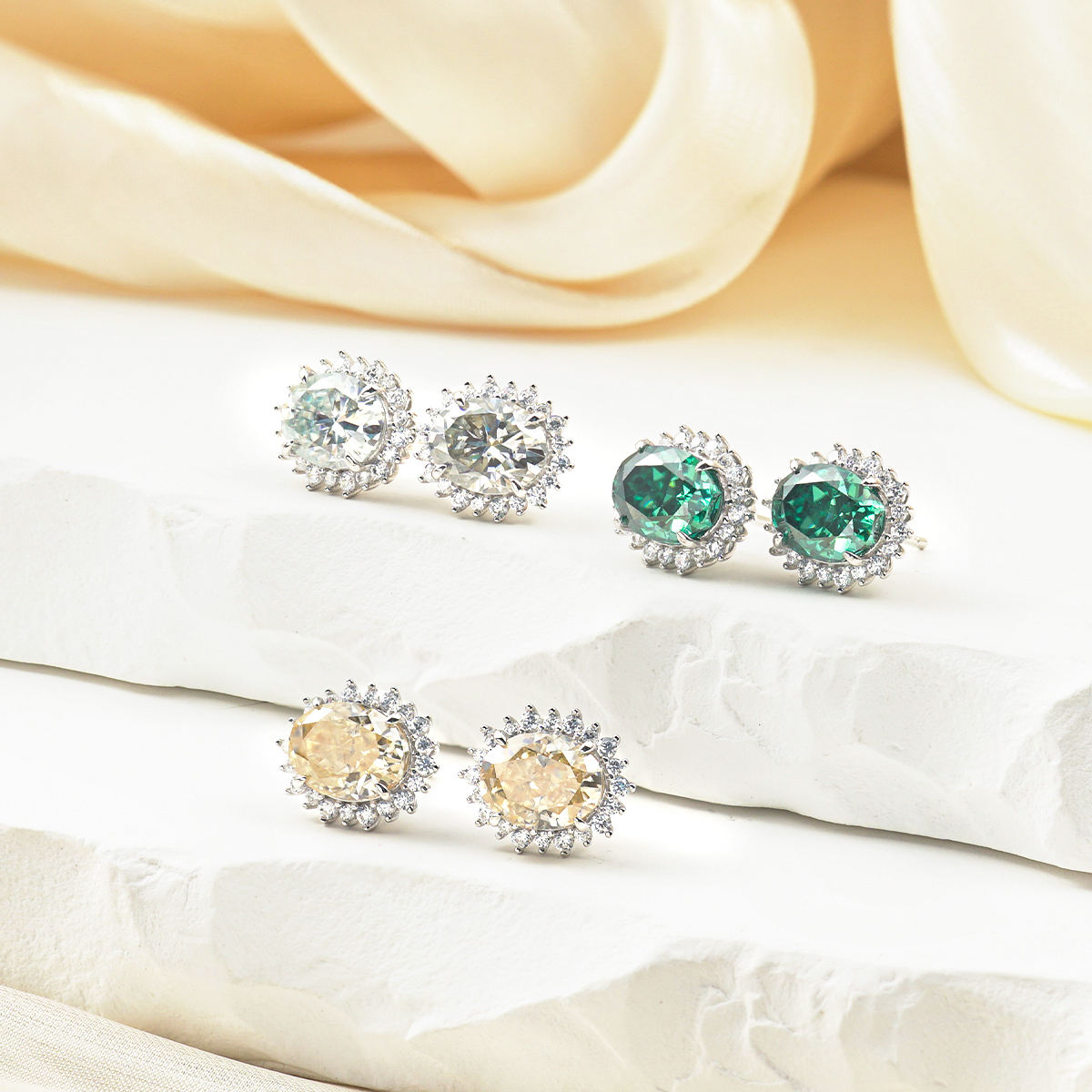 2ct Oval Synthetic Moissanite Sunflower Stud Earrings S925