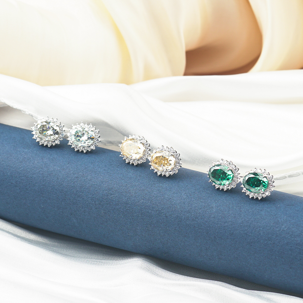 2ct Oval Synthetic Moissanite Sunflower Stud Earrings S925