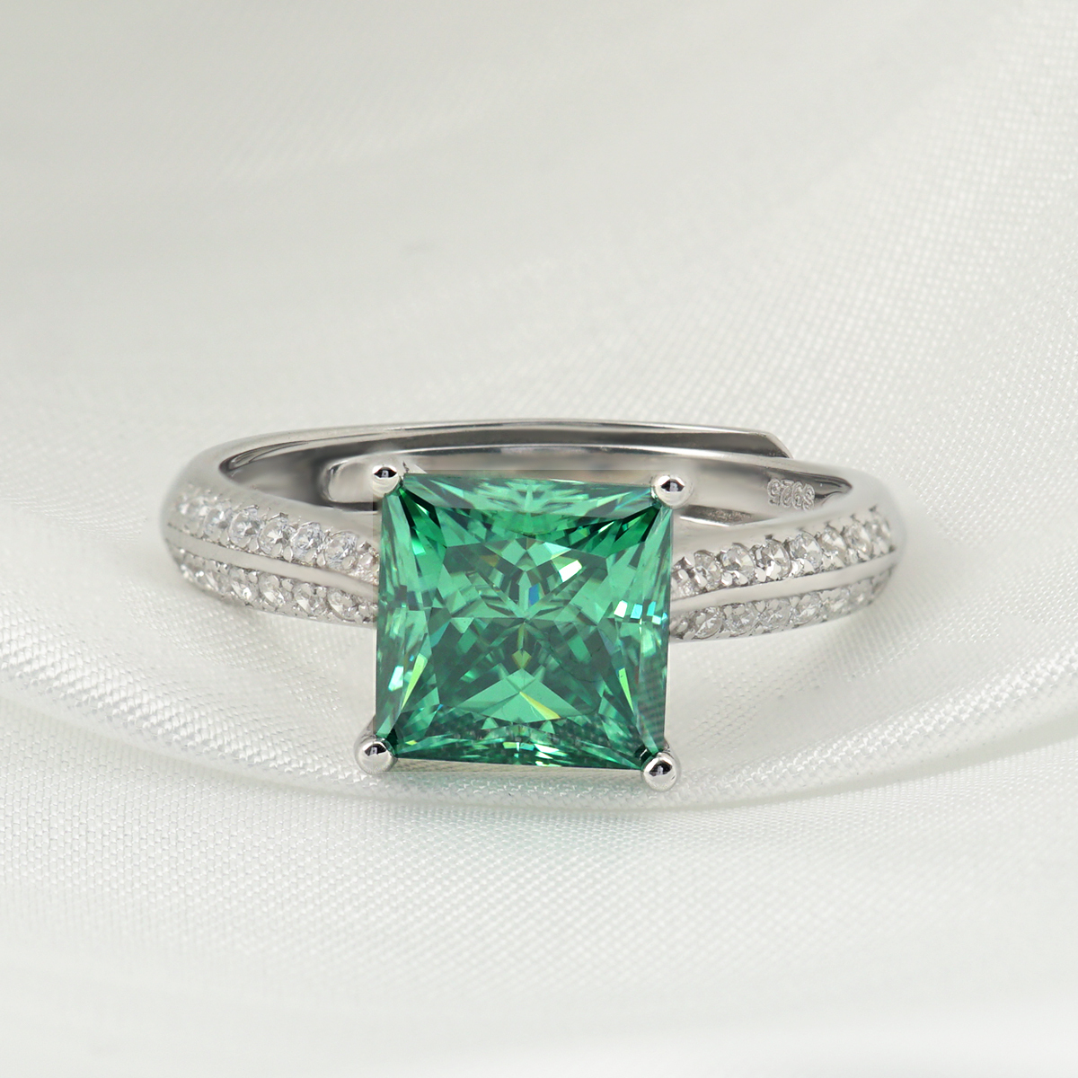 2ct S925 Princess Synthetic Moissanite Solitaire Ring
