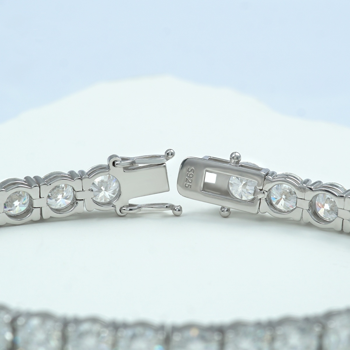 3MM-6.5MM Synthetic Moissanite Tennis Bracelet S925
