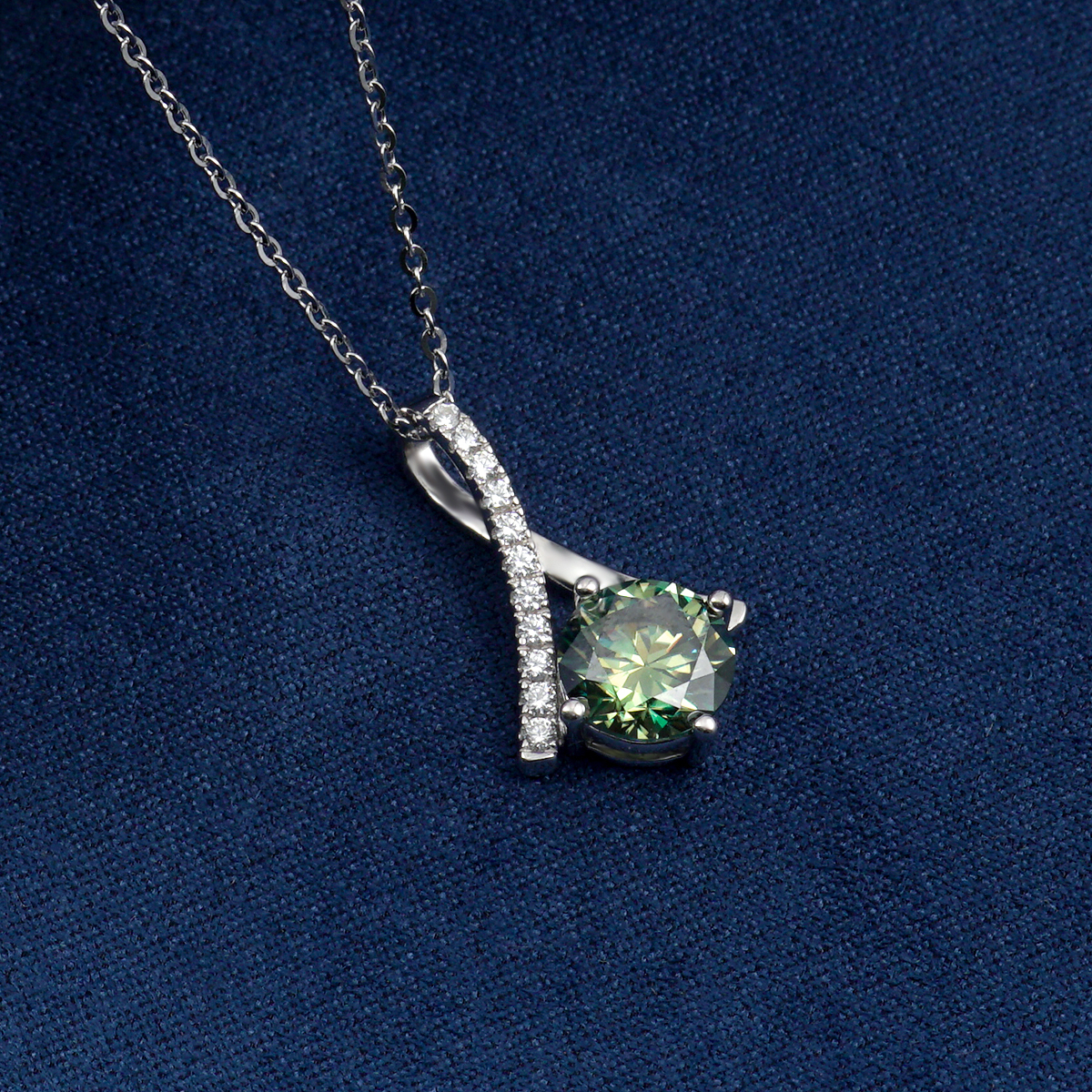 2ct Synthetic Moissanite Aesthetic Fashion Pendant Necklace Chain S925