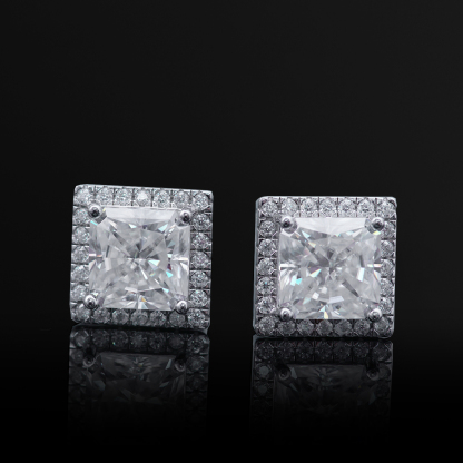 ICECROWN Princess Cut Halo Stud Earrings 925S & VVS Moissanite